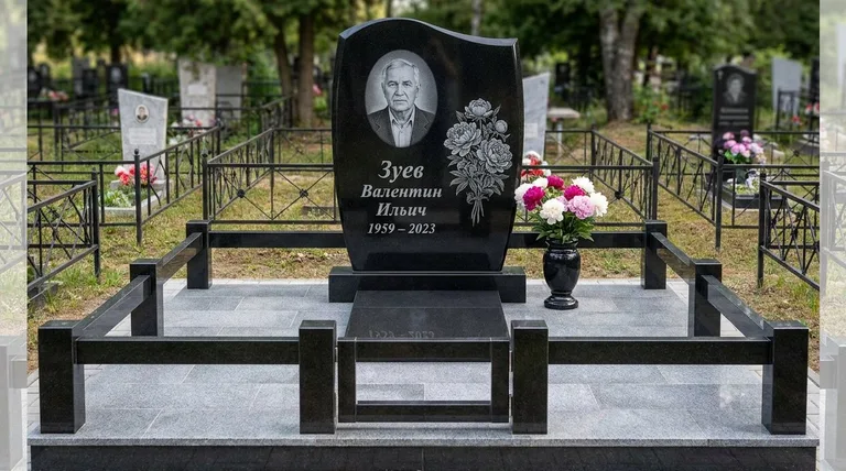 Памятник с гравировкой пионов — выполненная работа «Зуев» в Томске
