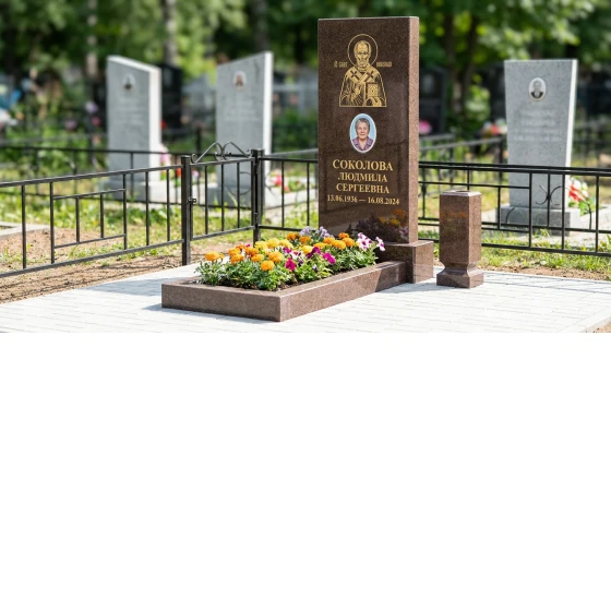 Стела с иконой Николая Чудотворца из дымовского гранита
